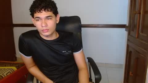 Snapshot of zyrosxk chatting on 07/16/26, 07:36 antonio felipe online show from 07/16/26, 07:36