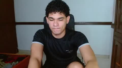 Snapshot of zyrosxk chatting on 07/31/26, 07:41 antonio felipe online show from 07/31/26, 07:41