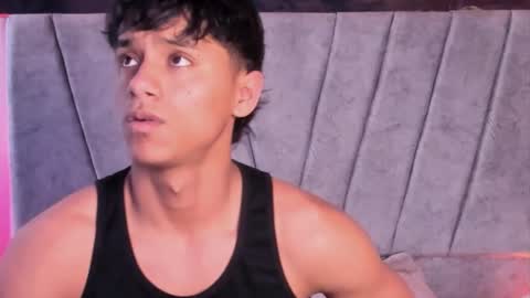 zyzz_1812 online show from 01/06/26, 04:43