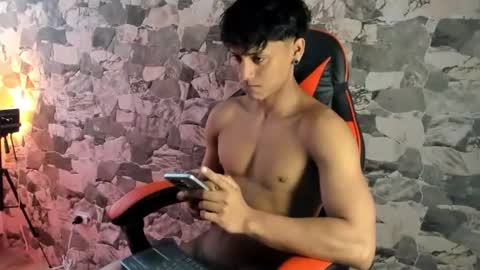 Snapshot of zyzz_1812 chatting on 07/02/26, 05:19 zyzz_1812 online show from 07/02/26, 05:19
