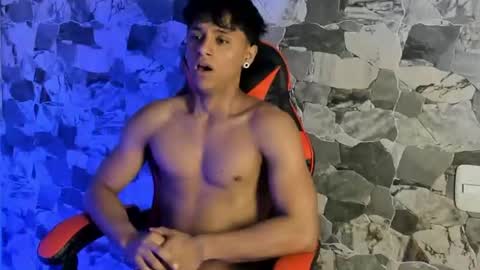 Snapshot of zyzz_1812 chatting on 07/16/26, 04:29 zyzz_1812 online show from 07/16/26, 04:29