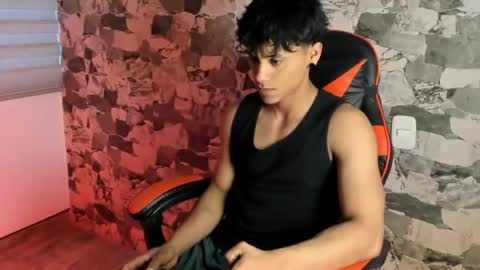 Snapshot of zyzz_1812 chatting on 07/20/26, 10:45 zyzz_1812 online show from 07/20/26, 10:45