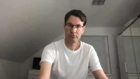 Snapshot of zzz123_cam chatting on 12/08/24, 03:56 zzz123_cam online show from 12/08/24, 03:56