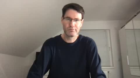 Snapshot of zzz123_cam chatting on 01/10/25, 03:27 zzz123_cam online show from 01/10/25, 03:27