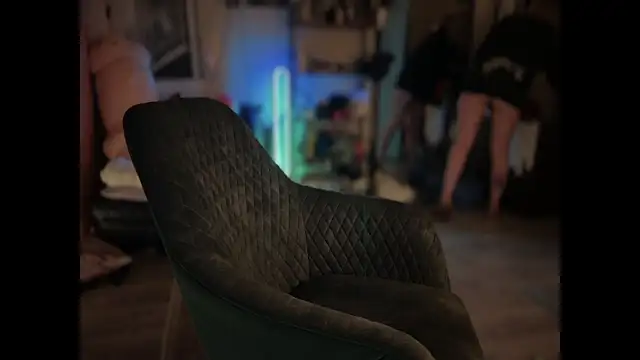 Mannarie Madsinn online show from 09/25/25, 01:09