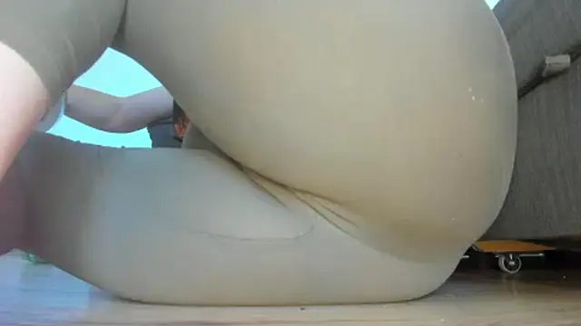 Squirtlady38 online show from 07/08/26, 06:34