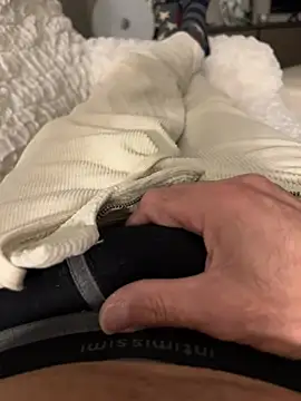 Snapshot of buodiculo chatting on 02/15/25, 11:03 buodiculo online show from 02/15/25, 11:03