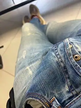 Snapshot of buodiculo chatting on 09/22/25, 06:59 buodiculo online show from 09/22/25, 06:59