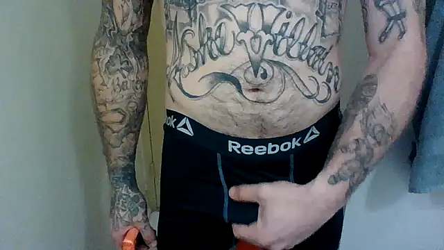 Snapshot of DADDY_KANE8--- chatting on 01/02/25, 04:35 DADDY KANE8--- online show from 01/02/25, 04:35