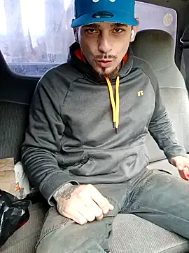 Snapshot of DADDY_KANE8--- chatting on 01/05/25, 06:45 DADDY KANE8--- online show from 01/05/25, 06:45