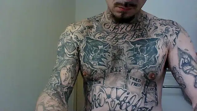 Snapshot of DADDY_KANE8--- chatting on 01/07/25, 01:35 DADDY KANE8--- online show from 01/07/25, 01:35