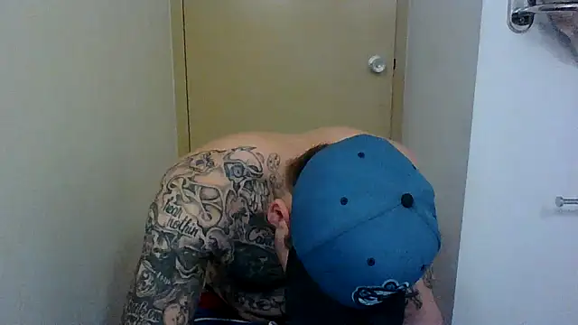 Snapshot of DADDY_KANE8--- chatting on 01/10/25, 08:51 DADDY KANE8--- online show from 01/10/25, 08:51