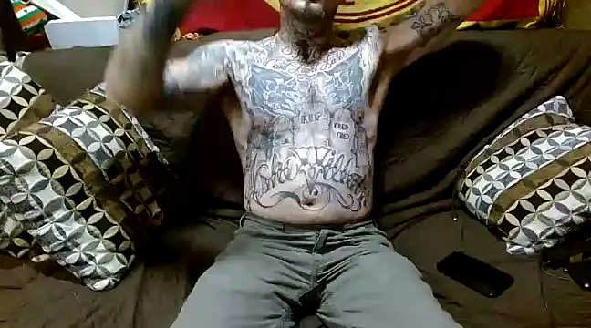 Snapshot of DADDY_KANE8--- chatting on 01/24/25, 06:24 DADDY KANE8--- online show from 01/24/25, 06:24