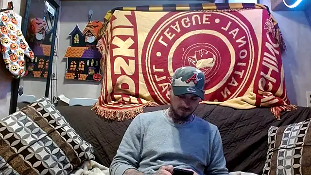 Snapshot of DADDY_KANE8--- chatting on 02/02/25, 03:54 DADDY KANE8--- online show from 02/02/25, 03:54