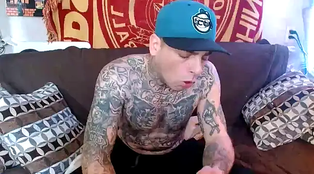 Snapshot of DADDY_KANE8--- chatting on 02/04/25, 04:29 DADDY KANE8--- online show from 02/04/25, 04:29