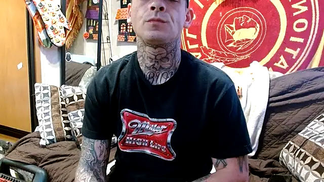 Snapshot of DADDY_KANE8--- chatting on 02/04/25, 10:13 DADDY KANE8--- online show from 02/04/25, 10:13