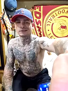 Snapshot of DADDY_KANE8--- chatting on 02/13/25, 12:21 DADDY KANE8--- online show from 02/13/25, 12:21