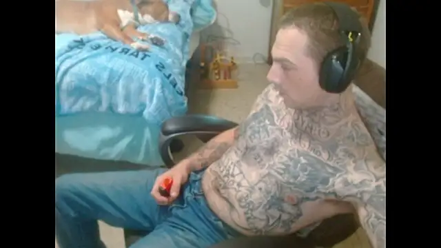 Snapshot of DADDY_KANE8--- chatting on 07/19/26, 03:05 DADDY KANE8--- online show from 07/19/26, 03:05