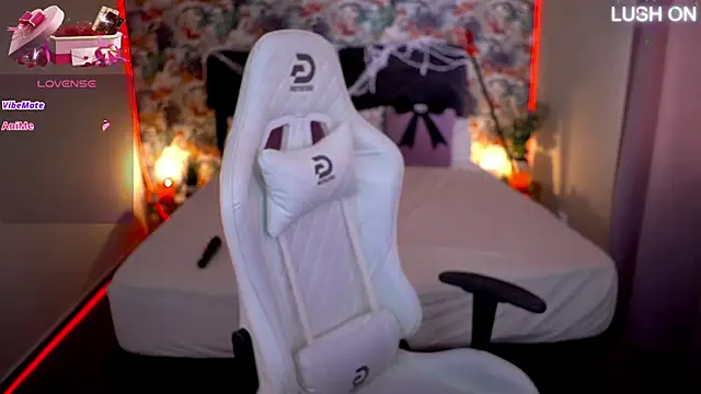 MissyMartinez online show from 10/25/25, 07:27