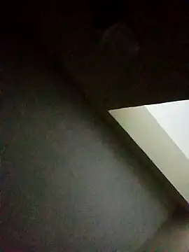 Snapshot of queen__ebony chatting on 10/01/25, 02:39 queen  ebony online show from 10/01/25, 02:39