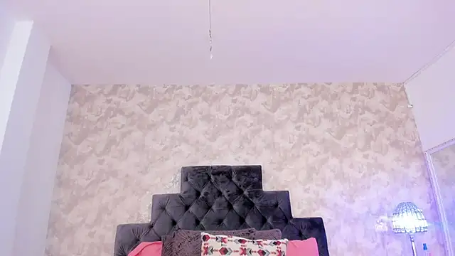 elizabeth coleman online show from 10/20/25, 08:42