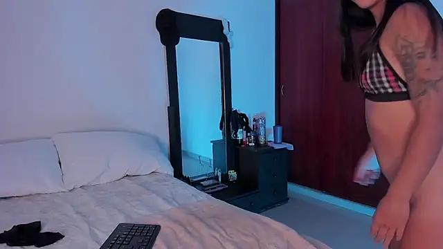 little kayla  online show from 03/01/25, 05:31