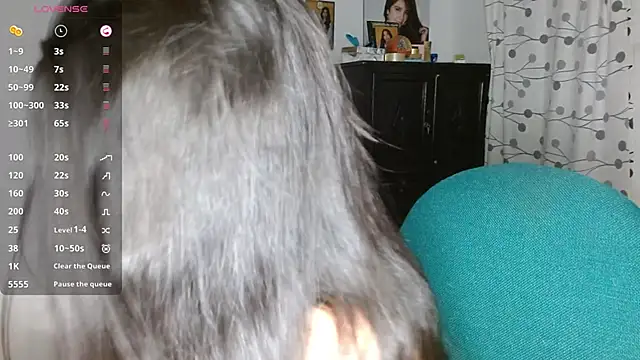 mia  lopez  online show from 12/13/24, 04:22