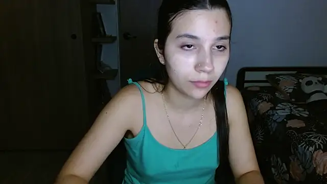 mia  lopez  online show from 04/23/26, 03:52