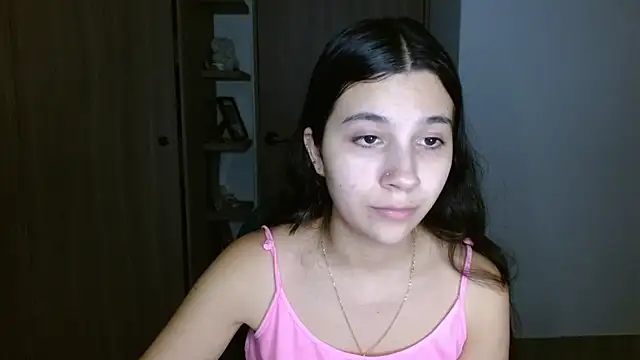 Snapshot of mia__lopez_ chatting on 05/22/26, 04:08 mia lopez online show from 05/22/26, 04:08