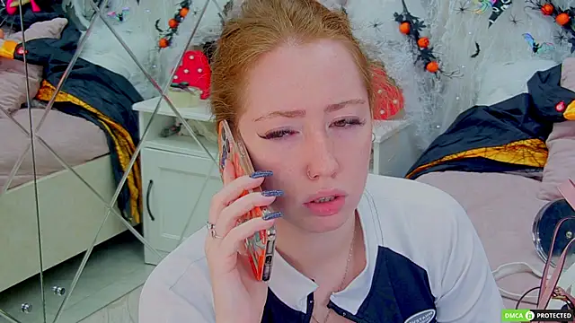 TinaBrook online show from 10/30/25, 04:03