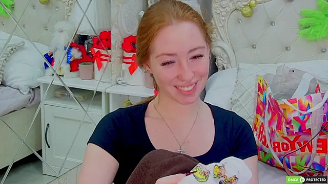 TinaBrook online show from 12/15/25, 03:44