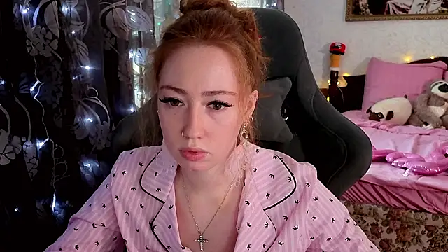 TinaBrook online show from 02/13/26, 05:36