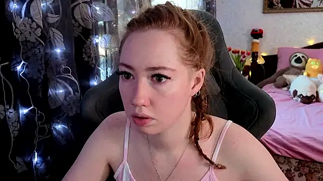 TinaBrook online show from 02/18/26, 04:30