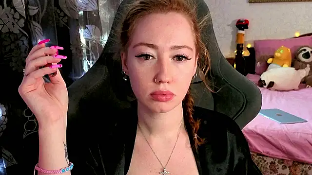 TinaBrook online show from 02/25/26, 04:33