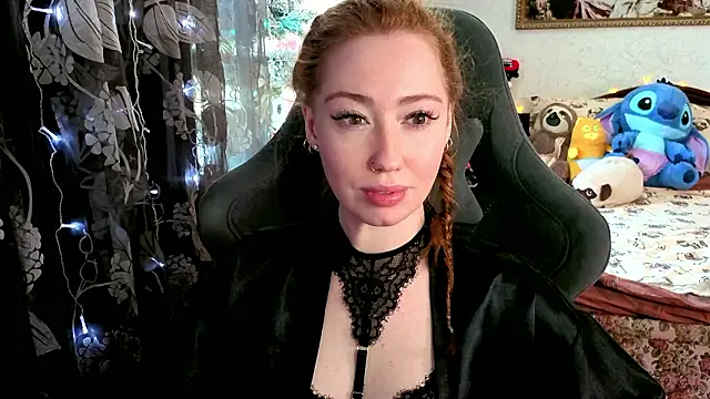 TinaBrook online show from 03/16/26, 05:44