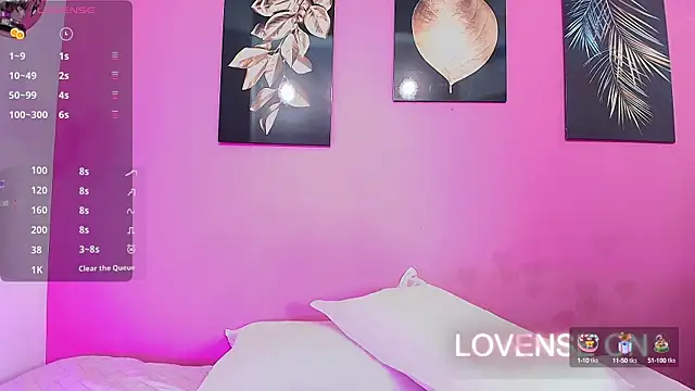 kinkylittlegirll online show from 12/24/24, 06:17