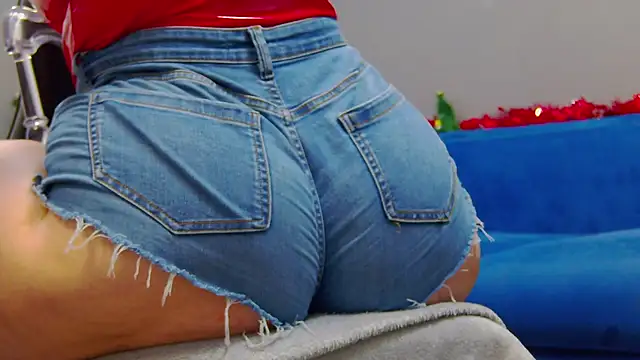 Katewalker  online show from 12/23/24, 09:08