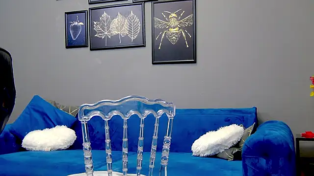 Katewalker  online show from 03/21/25, 09:23