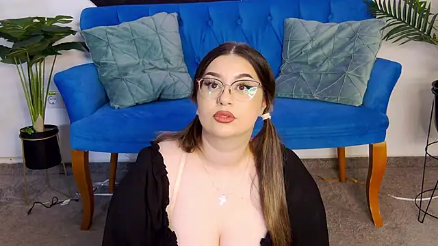 Snapshot of Katewalker_ chatting on 05/27/26, 10:07 Katewalker online show from 05/27/26, 10:07