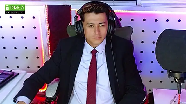 Darko0717 online show from 10/10/25, 10:47