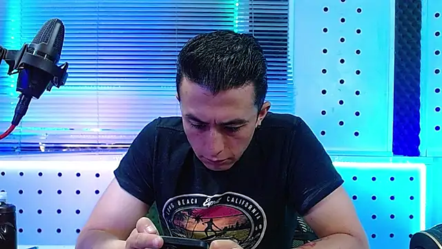 Darko0717 online show from 03/28/26, 02:38