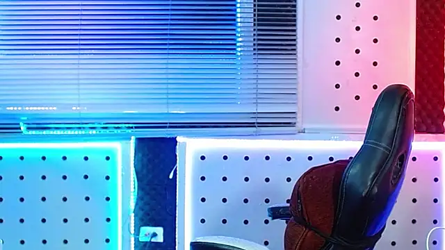 Darko0717 online show from 04/14/26, 09:32