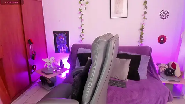 Cata green online show from 11/10/25, 07:57