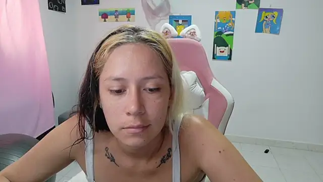 MommyMiaWs online show from 03/16/26, 04:44