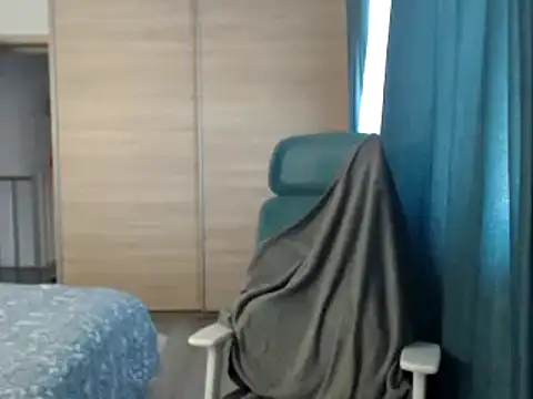 Snapshot of HankMalone chatting on 01/17/25, 07:08 HankMalone online show from 01/17/25, 07:08