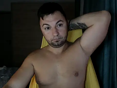 Snapshot of HankMalone chatting on 09/17/25, 03:19 HankMalone online show from 09/17/25, 03:19