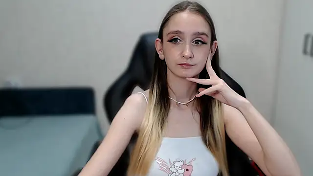 Snapshot of Jackie_Morgan chatting on 02/07/25, 02:40 Jackie Morgan online show from 02/07/25, 02:40