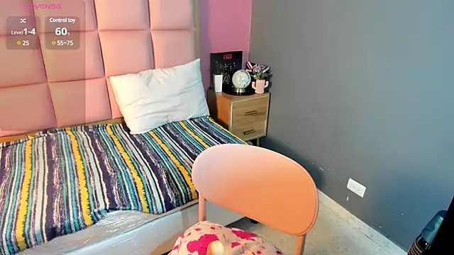 Snapshot of samanthaanderson_ chatting on 01/22/25, 03:20 samanthaanderson  online show from 01/22/25, 03:20