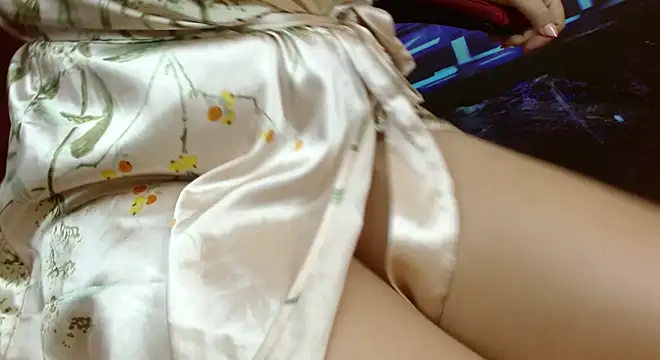 Abril Beltran  online show from 02/09/25, 06:16