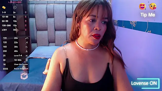 Abril Beltran  online show from 03/12/25, 09:35